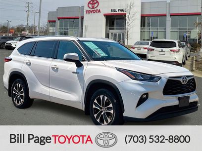 Used 2020 Toyota Highlander XLE
