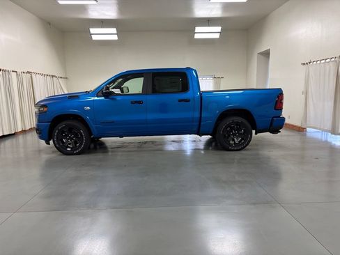 New 2026 RAM 1500 Big Horn w/ Night Edition AWD/4WD image 5