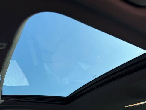 Certified 2023 BMW 540i w/ M Sport Package image 21