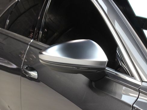 Used 2023 Audi S6 Prestige image 16