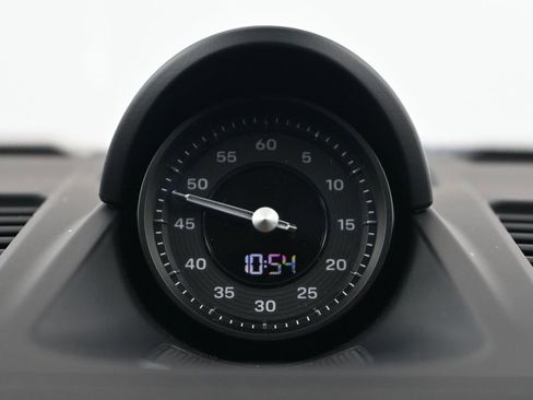 Used 2022 Porsche 911 Carrera 4 GTS image 10