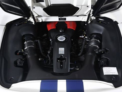 Used 2018 Ferrari 488 Spider RWD image 5