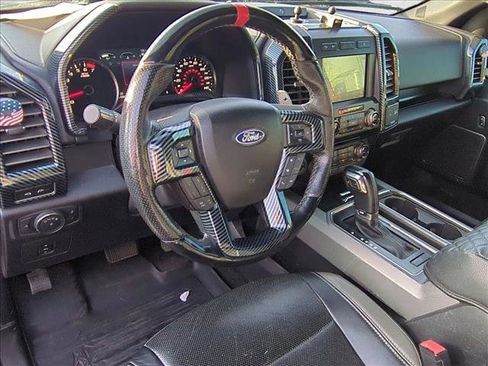 Used 2018 Ford F150 Raptor w/ Equipment Group 802A Luxury image 9