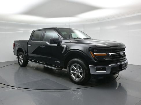 Certified 2025 Ford F150 XLT w/ Equipment Group 301A Standard image 54