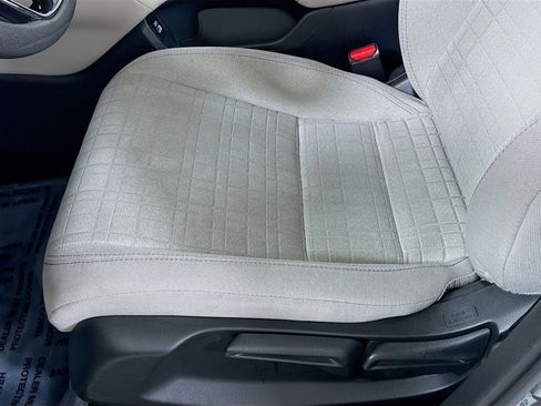 Used 2023 Honda HR-V LX image 12