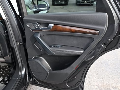 Used 2019 Audi Q5 2.0T Premium Plus image 34