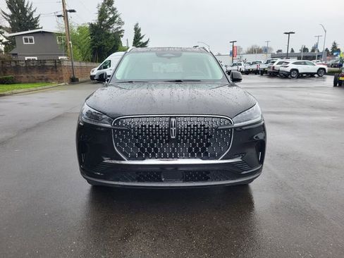 New 2026 Lincoln Aviator AWD image 10