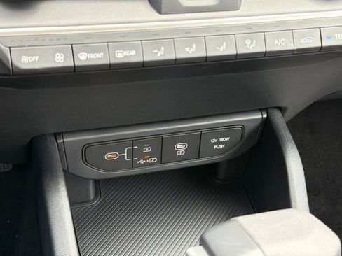 New 2026 Kia K4 FWD image 17