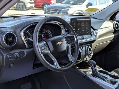Certified 2023 Chevrolet Blazer LT w/ Convenience Package AWD/4WD image 8