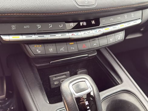 Used 2019 Cadillac XT4 Sport image 22