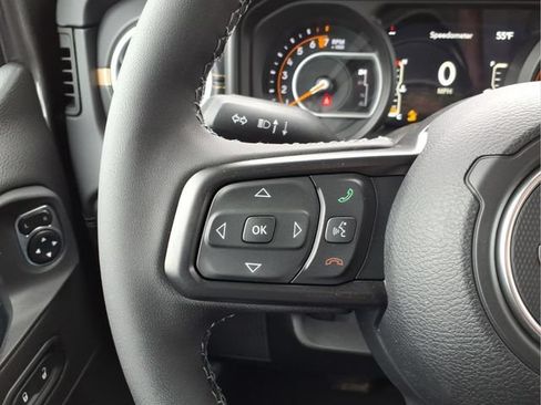 New 2026 Jeep Gladiator Mojave AWD/4WD image 18