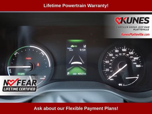 Used 2024 Toyota Sienna XLE image 44