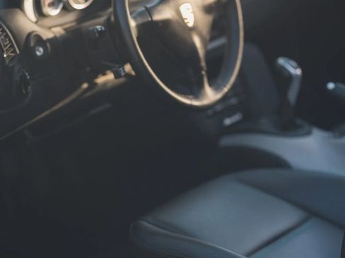 Used 2001 Porsche Boxster S image 46