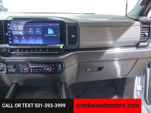 Used 2024 Chevrolet Silverado 2500 LTZ w/ LTZ Convenience Package image 47