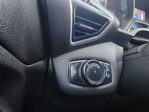 Used 2013 Ford Escape SEL image 31