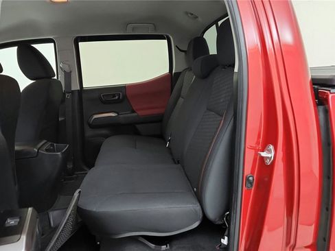 Certified 2023 Toyota Tacoma SR5 image 21