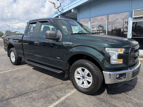 Used 2015 Ford F150 XL w/ Equipment Group 101A Mid AWD/4WD image 7
