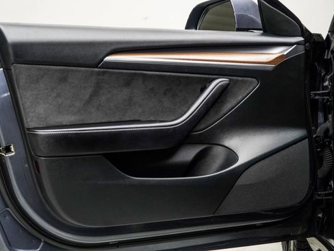 Used 2023 Tesla Model 3 Performance image 24