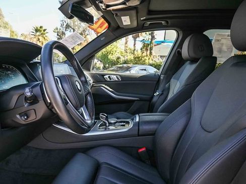 Used 2022 BMW X5 xDrive40i w/ Premium Package image 15