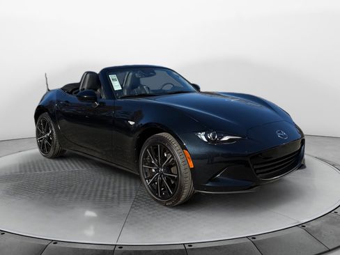 New 2025 MAZDA MX-5 Miata Grand Touring image 1