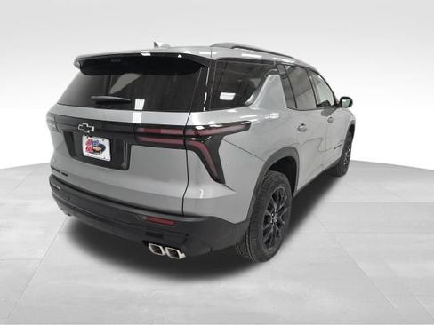 New 2026 Chevrolet Traverse LT w/ Midnight/Sport Edition image 5