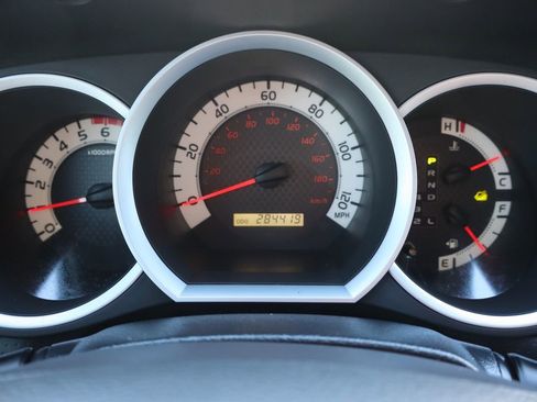 Used 2014 Toyota Tacoma 4x4 Double Cab image 34