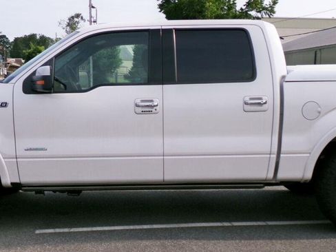 Used 2013 Ford F150 Limited RWD image 2