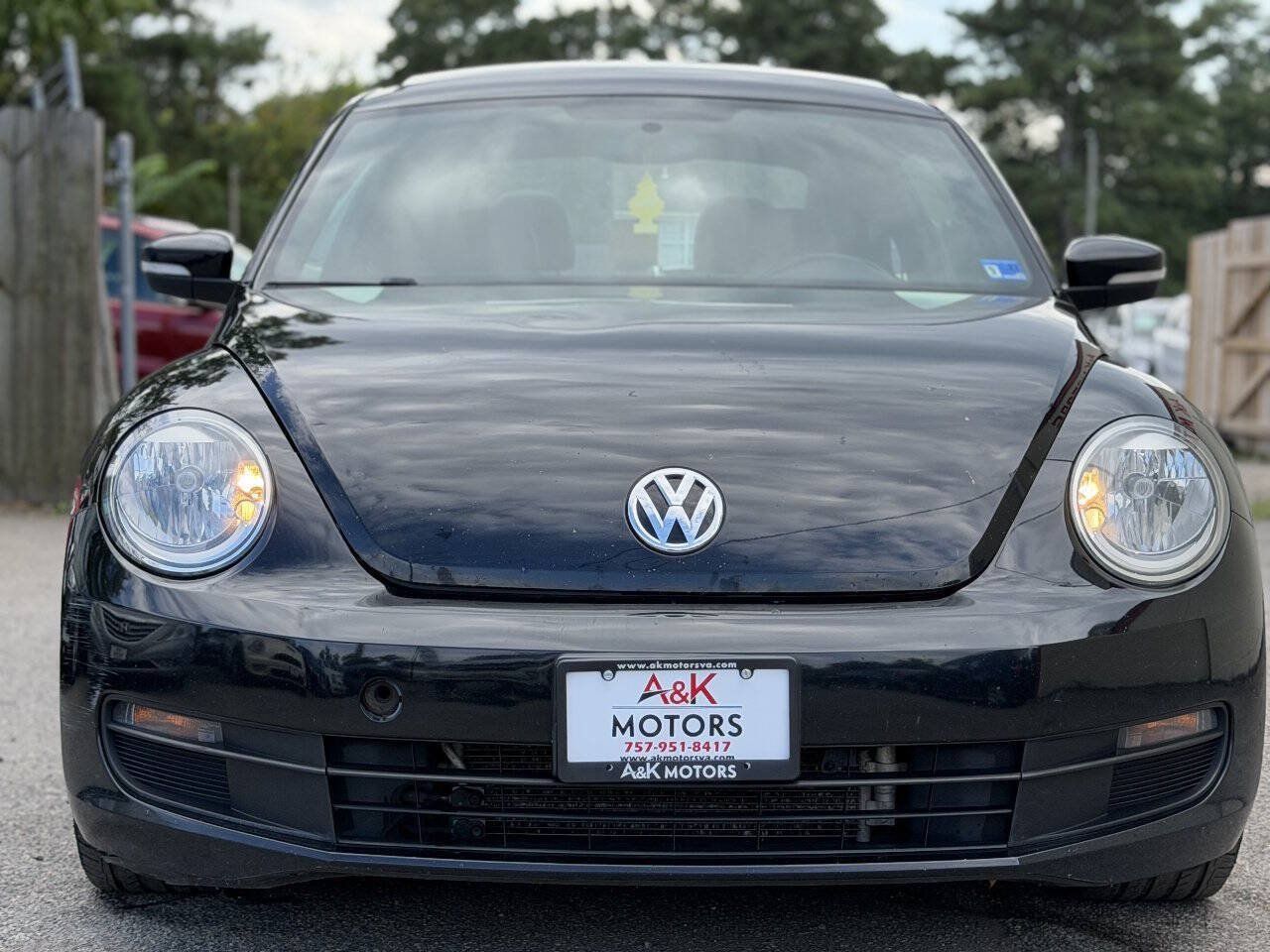 Used 2012 Volkswagen Beetle 2.5 FWD image 3