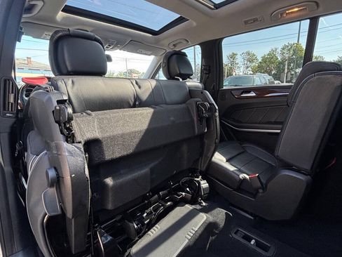 Used 2013 Mercedes-Benz GL 450 4MATIC image 14