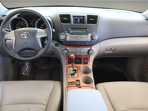 Used 2009 Toyota Highlander Limited image 16