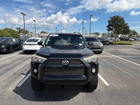 Used 2015 Toyota 4Runner SR5 RWD image 22