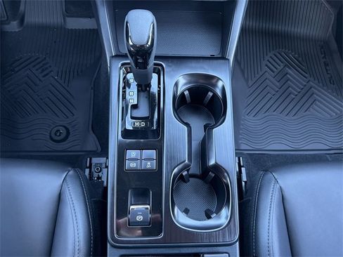 New 2026 Subaru Outback Premium image 15