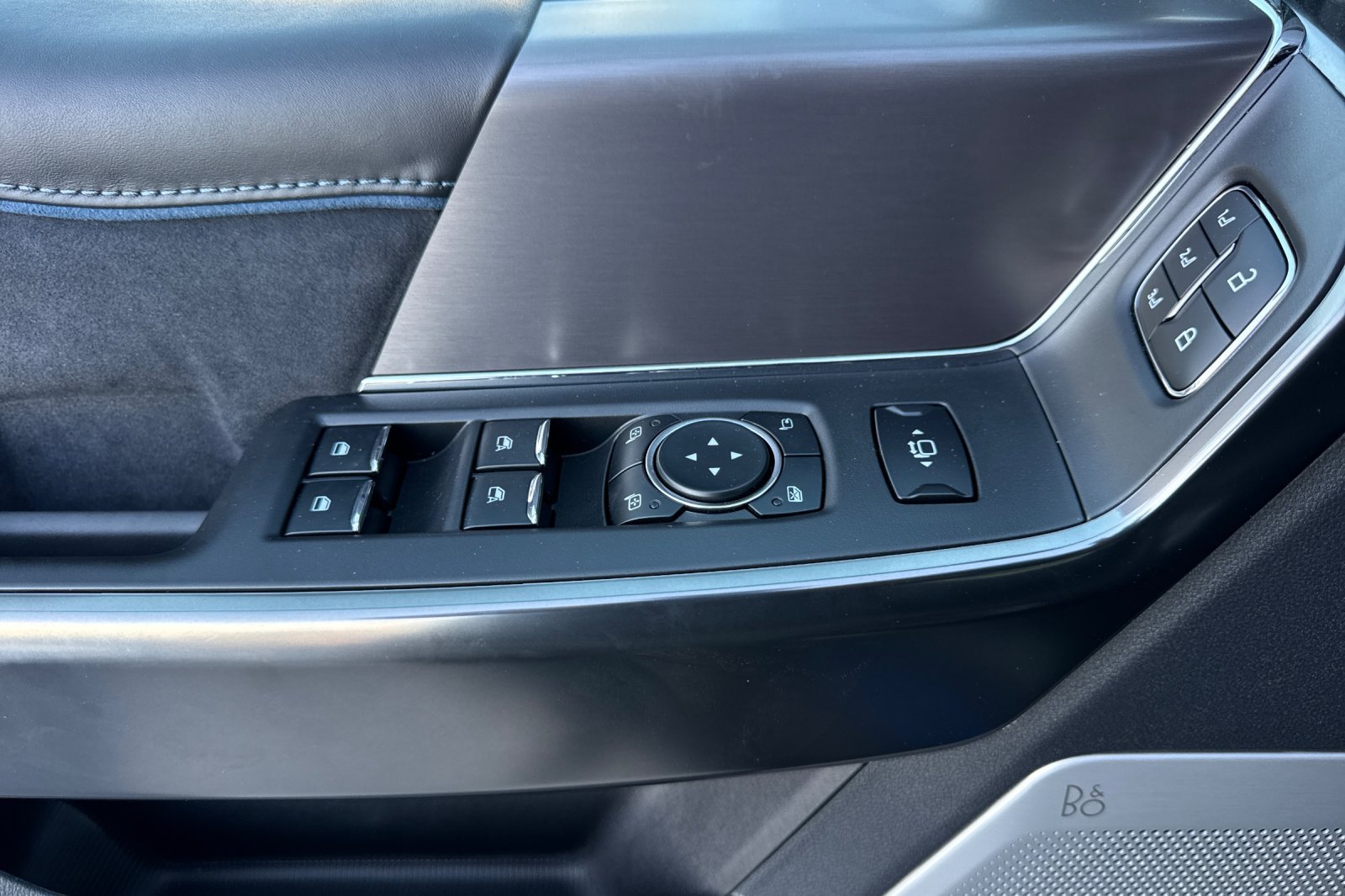 New 2026 Ford F250 Platinum AWD/4WD image 10