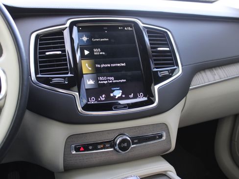 Used 2021 Volvo XC90 T8 Inscription w/ Advanced Package image 23