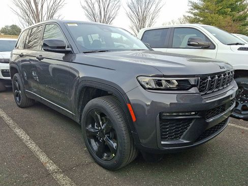 New 2026 Jeep Grand Cherokee Limited image 2