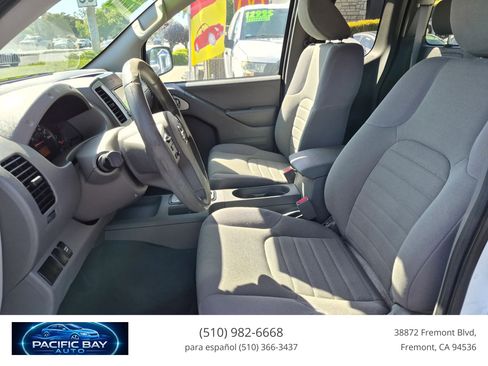 Used 2019 Nissan Frontier S RWD image 11