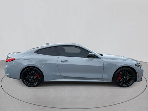 Used 2022 BMW 430i Coupe w/ M Sport Package image 6