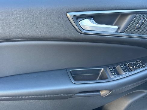 New 2024 Ford Edge SE w/ Black Appearance Package AWD/4WD image 13