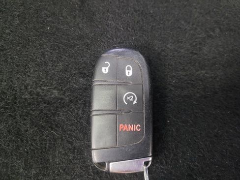 Used 2018 Dodge Journey GT AWD/4WD image 32