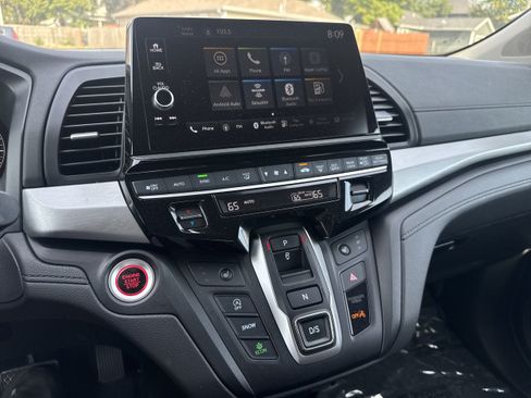 Used 2025 Honda Odyssey EX-L image 19