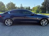 Used 2017 Jaguar XE Prestige image 3