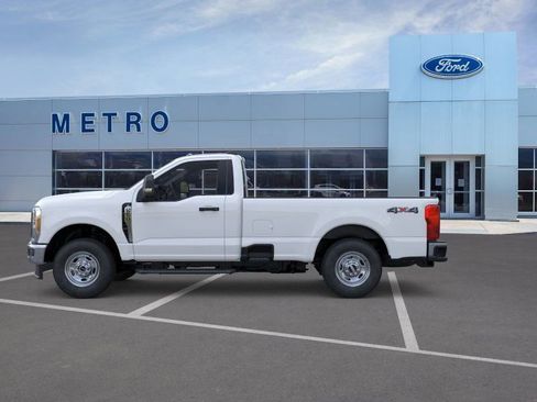 New 2026 Ford F250 XL image 4