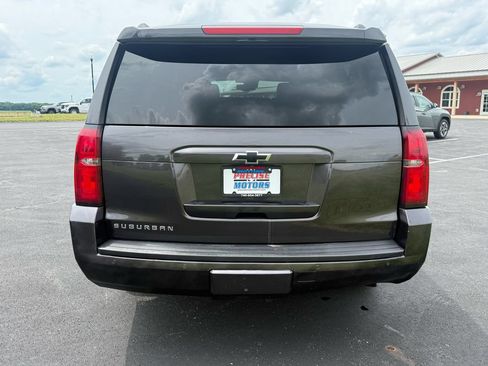 Used 2016 Chevrolet Suburban LT w/ Luxury Package AWD/4WD image 6