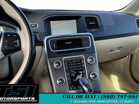 Used 2015 Volvo S60 T5 Premier image 6