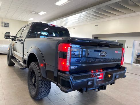 New 2026 Ford F250 Lariat w/ Black Appearance Package image 5