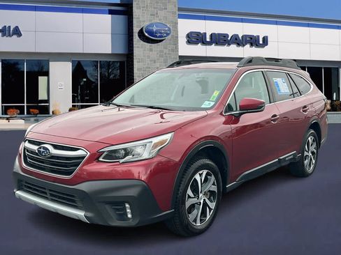 Certified 2022 Subaru Outback Limited AWD/4WD image 1