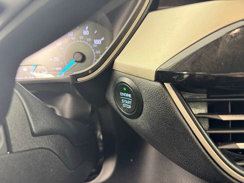 Used 2020 Ford Escape SEL image 22