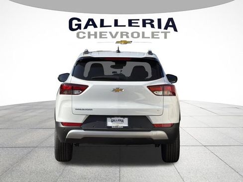 New 2026 Chevrolet TrailBlazer LT w/ Driver Confidence Package FWD image 6