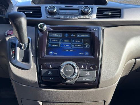 Used 2016 Honda Odyssey EX-L image 32