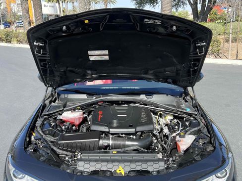 Used 2019 Alfa Romeo Giulia image 22